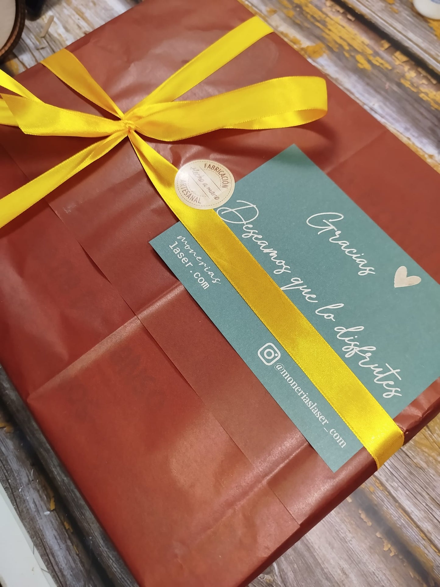 Caja para moños de Fallera Personalizada